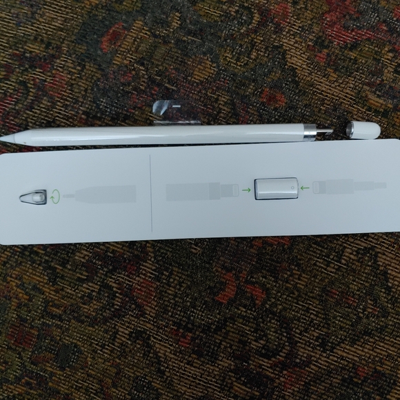 Apple Pencil.  IPad pro or iPad 6th generation. - Picture 8 of 10